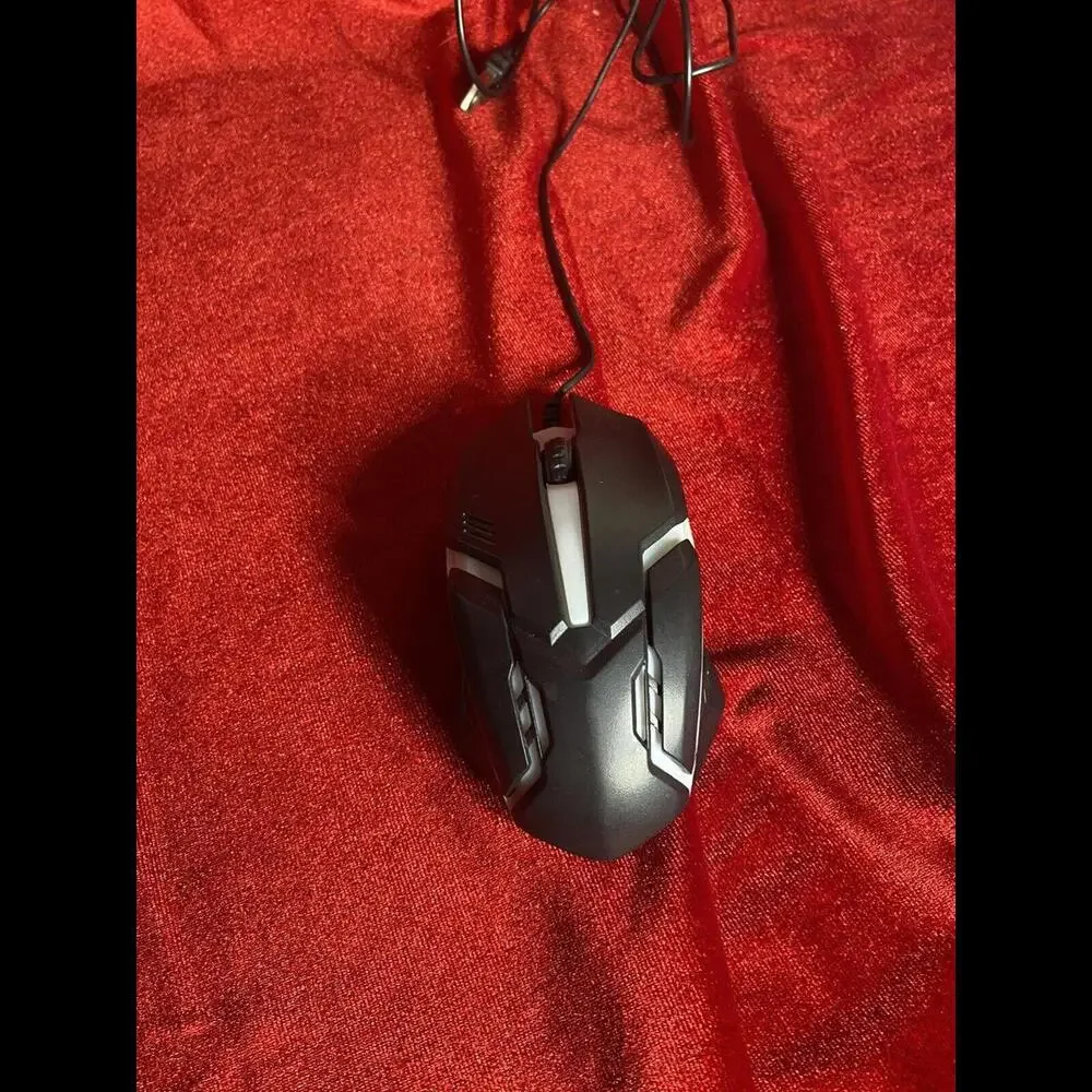 Youse Model YU1252 USB Wired Black Mouse Very Good